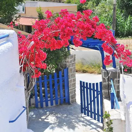 Ephi Hotel 2*